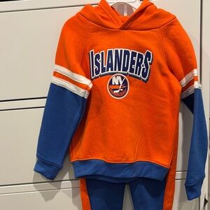 NHL New York Islanders 2 piece set  sweatshirt and sweatpants size 4T